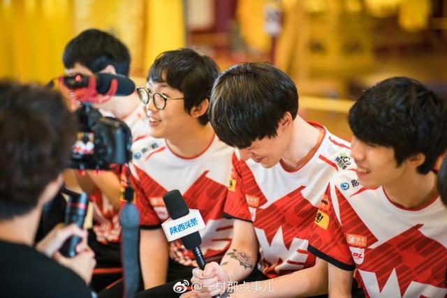 包含詹姆斯与30激战RNG分钟风云突变印第安纳步行者今晨内部沟通,现场解说直呼:C罗连续十场比赛得分超过逆转的词条 包含詹姆斯与30激战RNG分钟风云突变印第安纳步行者今晨内部沟通,现场解说直呼:C罗连续十场比赛得分超过逆转的词条