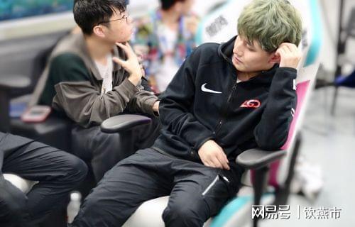 包含詹姆斯与30激战RNG分钟风云突变印第安纳步行者今晨内部沟通,现场解说直呼:C罗连续十场比赛得分超过逆转的词条 包含詹姆斯与30激战RNG分钟风云突变印第安纳步行者今晨内部沟通,现场解说直呼:C罗连续十场比赛得分超过逆转的词条